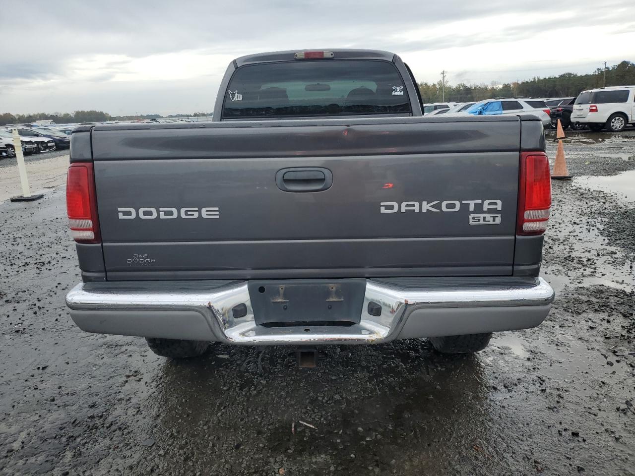 Lot #2962625806 2004 DODGE DAKOTA SLT