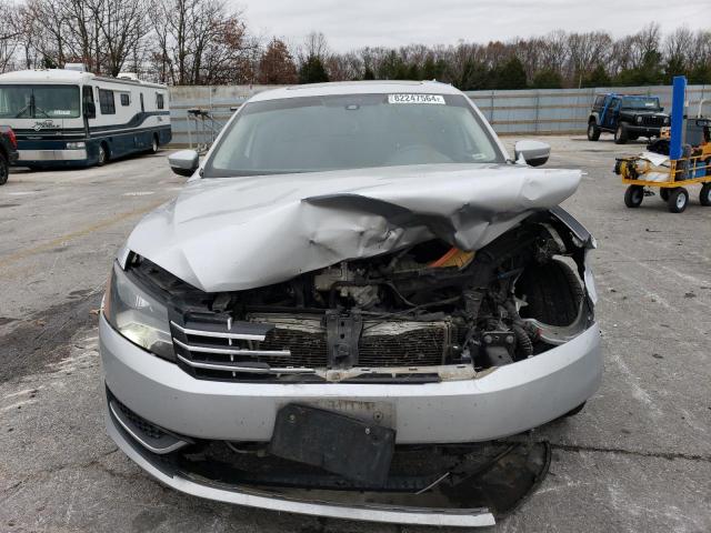 2015 VOLKSWAGEN PASSAT SE - 1VWBV7A38FC091308