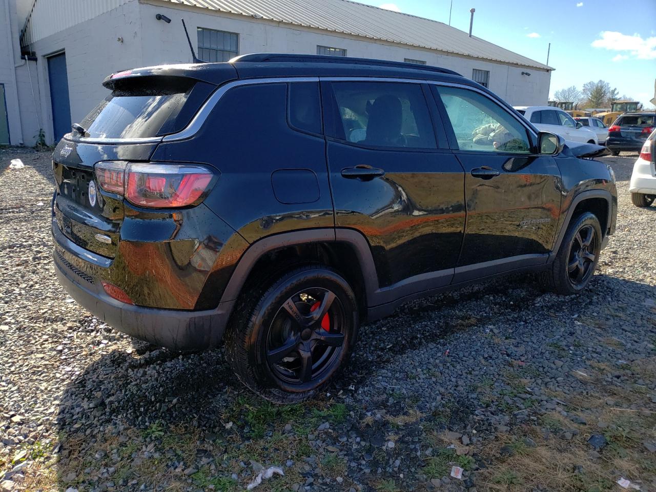 Lot #3020884674 2018 JEEP COMPASS LA