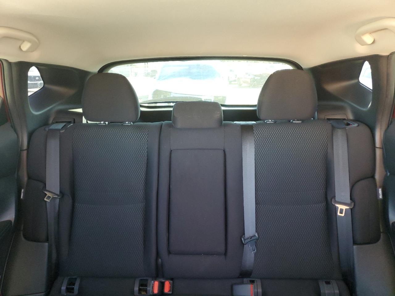 NISSAN ROGUE SPORT S