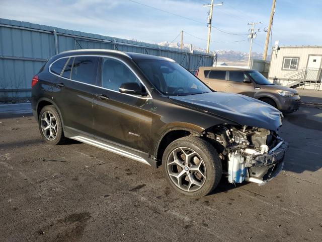 VIN WBXHT3C36H5F71353 2017 BMW X1 no.4