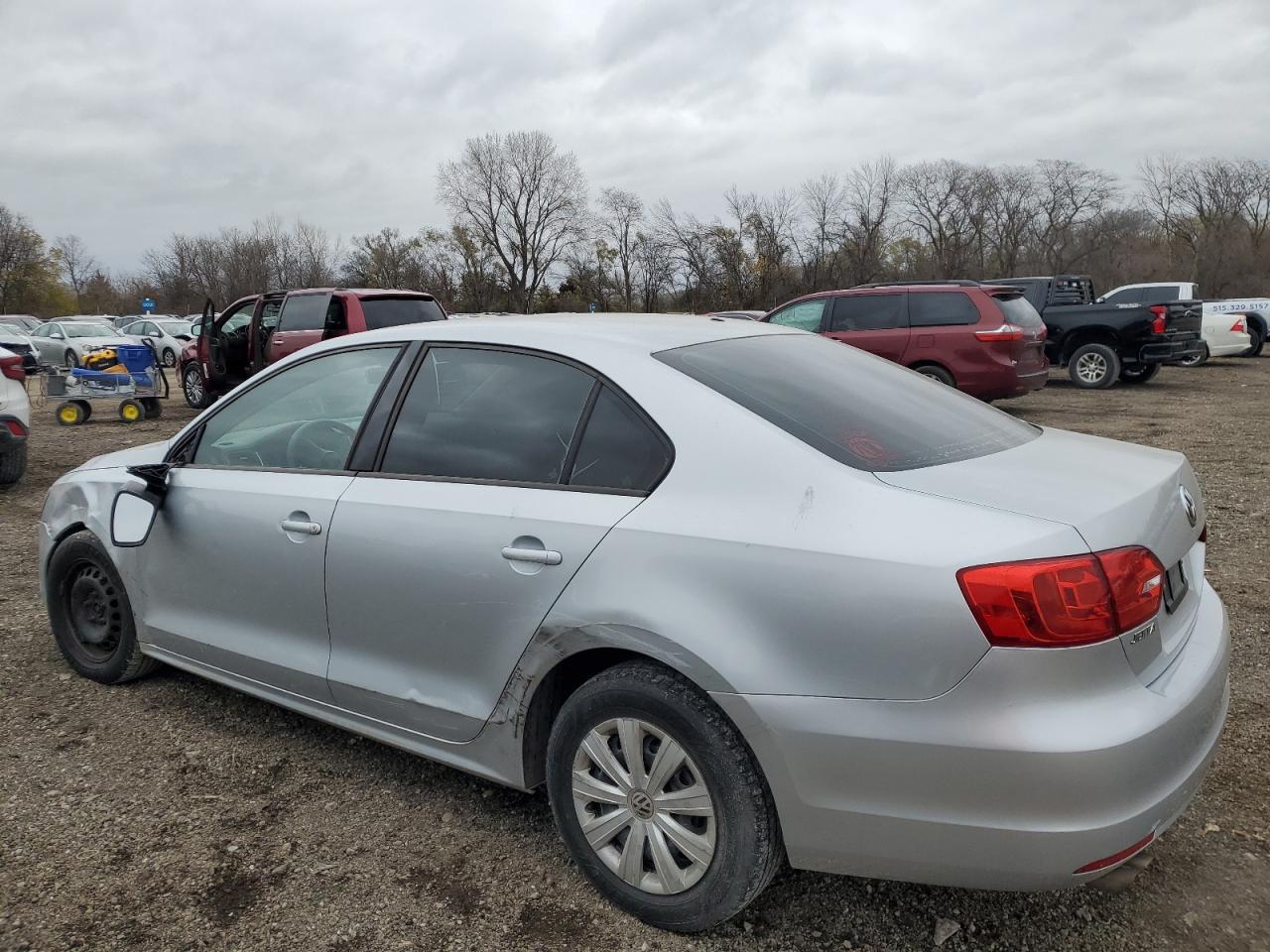 Lot #3008735108 2011 VOLKSWAGEN JETTA BASE