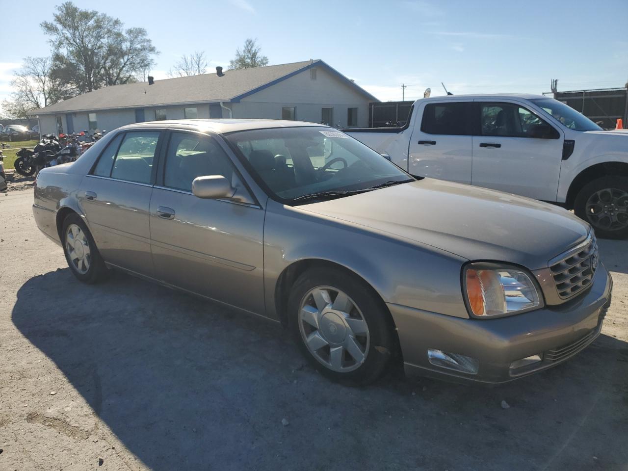 Lot #2974811044 2001 CADILLAC DEVILLE DT