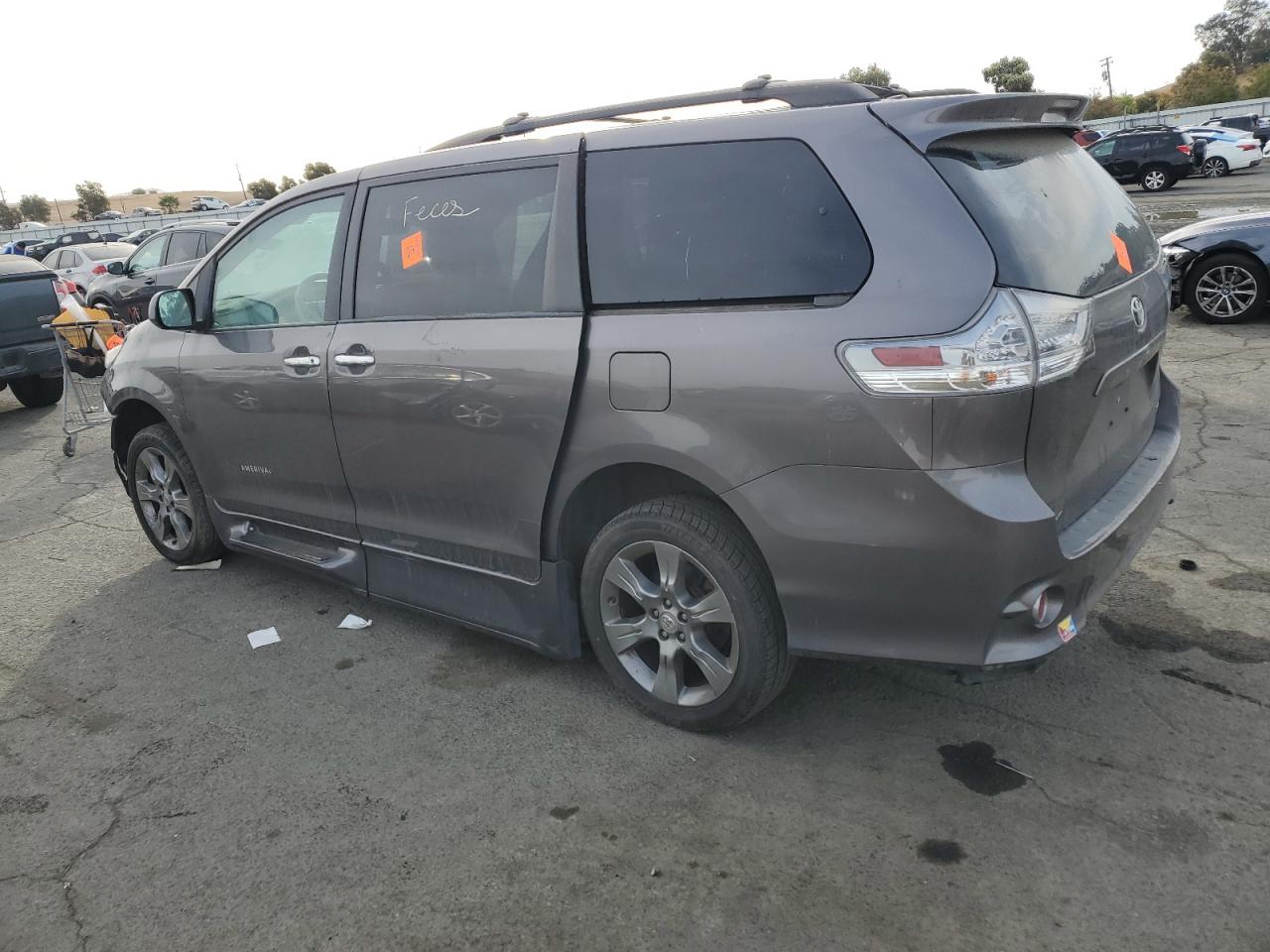 Lot #2989202651 2014 TOYOTA SIENNA SPO