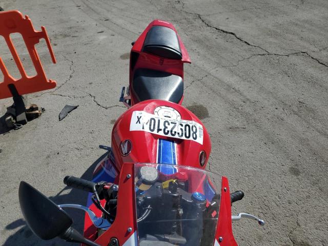 2024 HONDA CBR600 RR JH2PC40H6RK100034