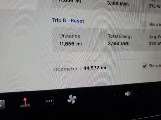 2022 TESLA MODEL 3 - 5YJ3E1EA4NF372200