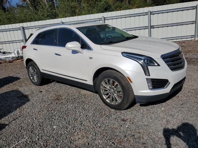 VIN 1GYKNBRS0HZ218578 2017 Cadillac XT5, Luxury no.4