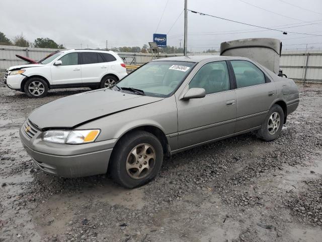 TOYOTA CAMRY CE