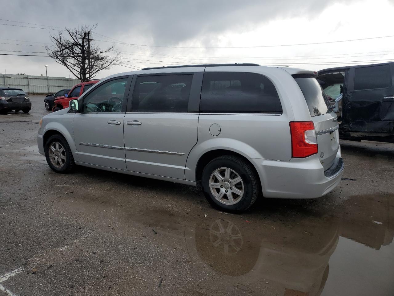 Lot #2989010549 2011 CHRYSLER TOWN & COU