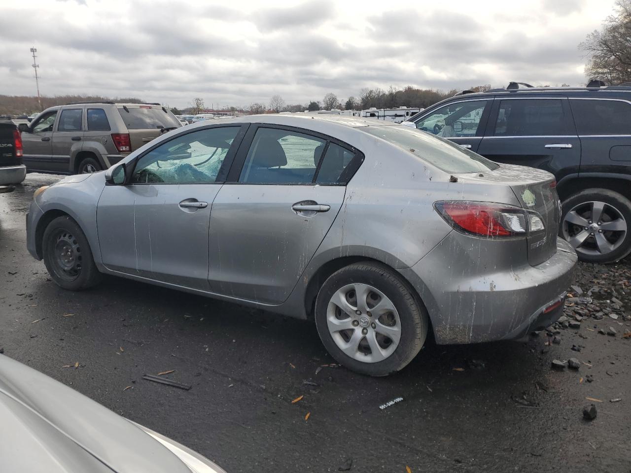 Lot #2991002219 2011 MAZDA 3 I