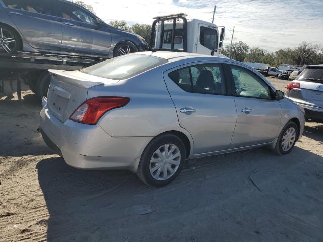 VIN 3N1CN7AP2JL883660 2018 NISSAN VERSA no.3