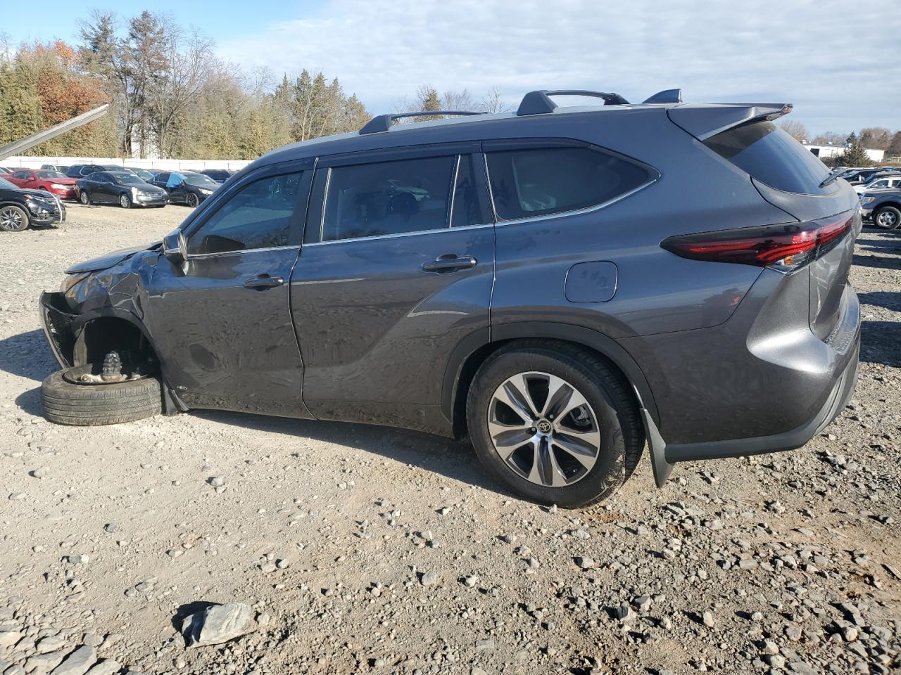 Lot #2988350772 2024 TOYOTA HIGHLANDER