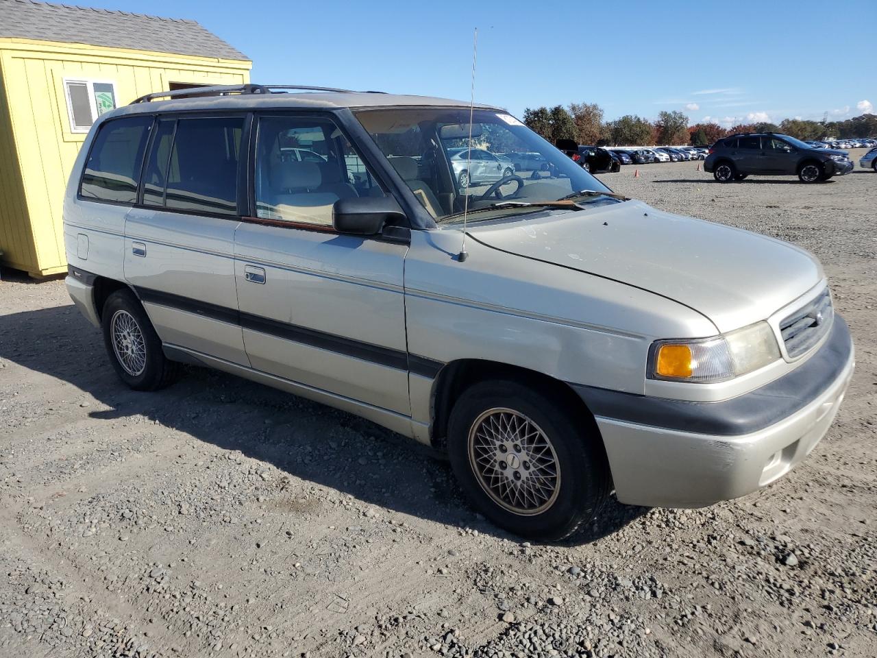 Lot #2991366853 1996 MAZDA MPV WAGON