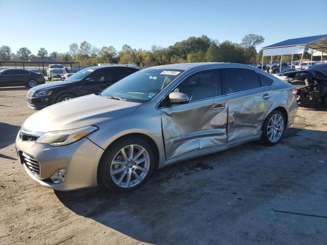 2013 TOYOTA AVALON