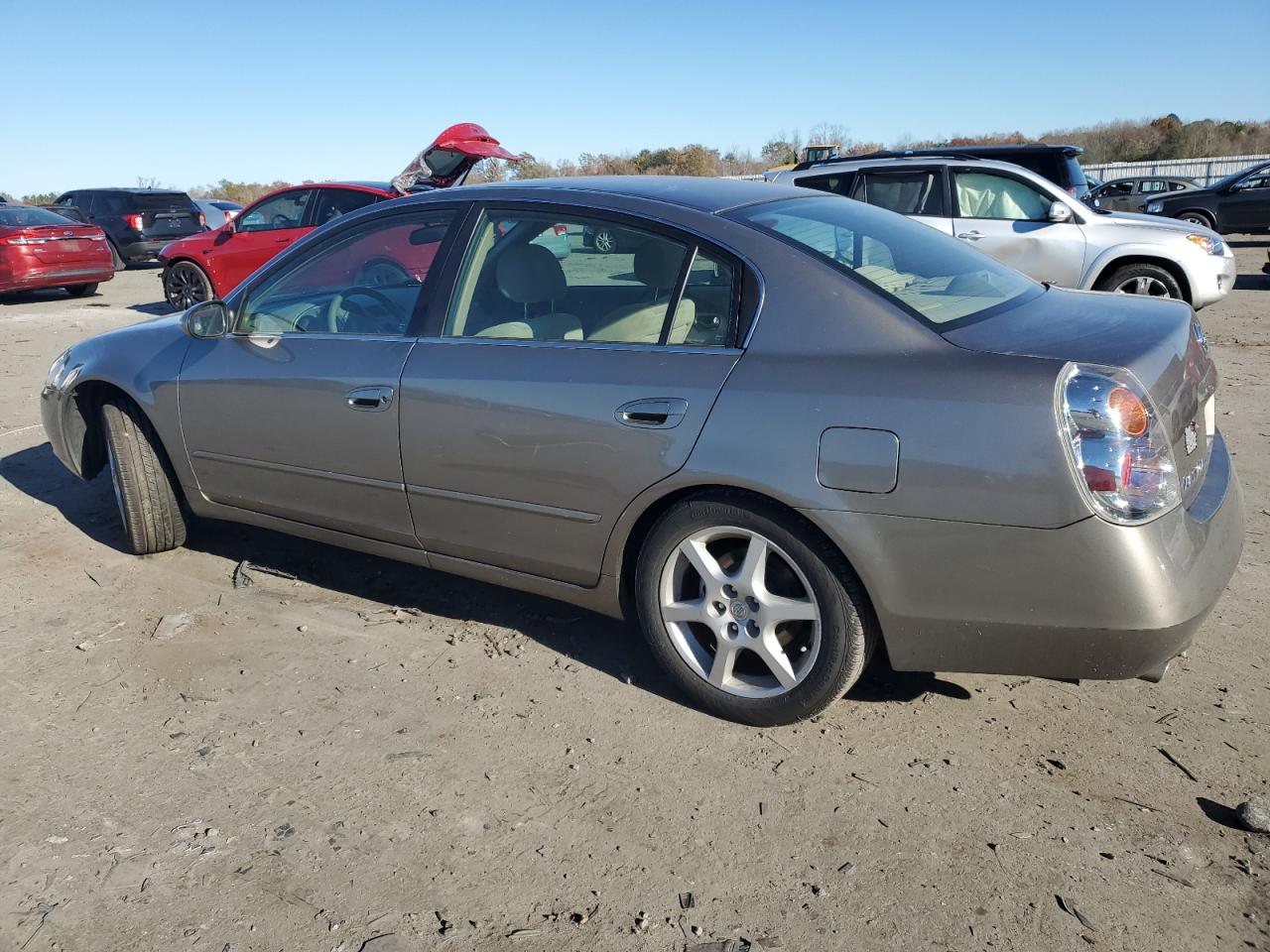 Lot #2989065527 2003 NISSAN ALTIMA SE