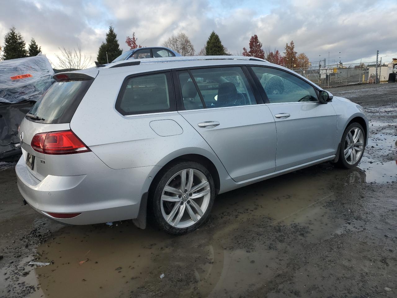 Lot #2994572842 2017 VOLKSWAGEN GOLF SPORT