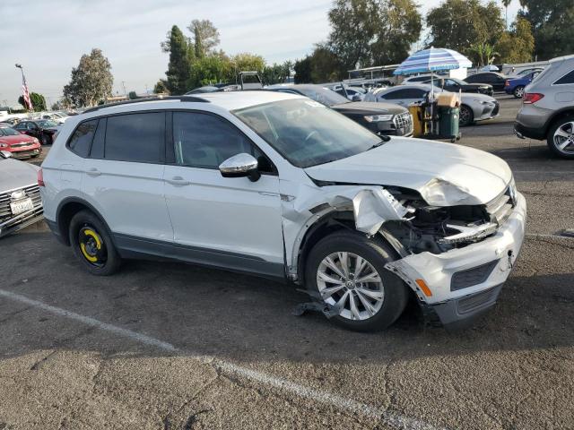 VIN 3VV0B7AX0JM119617 2018 VOLKSWAGEN TIGUAN no.4