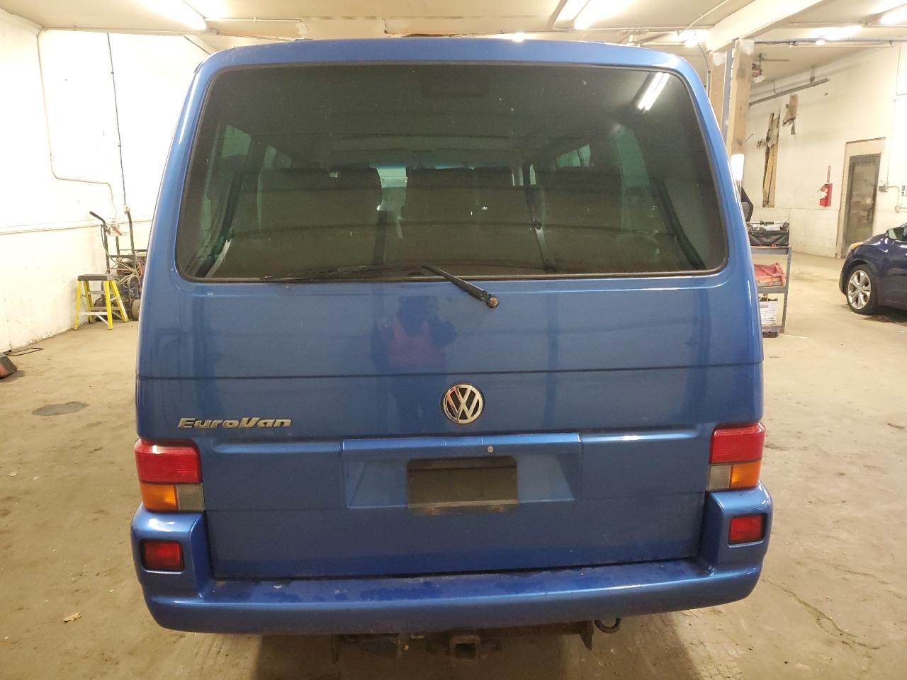 Lot #2986762277 2003 VOLKSWAGEN EUROVAN GL