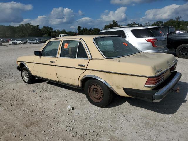 MERCEDES-BENZ 300 DT 1982 yellow  diesel WDBAB33A7CB008365 photo #3