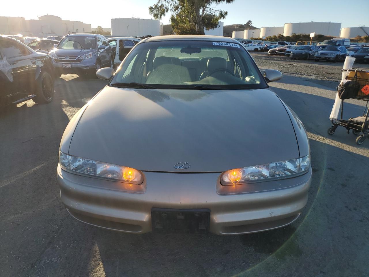 Lot #2954891205 2001 OLDSMOBILE INTRIGUE