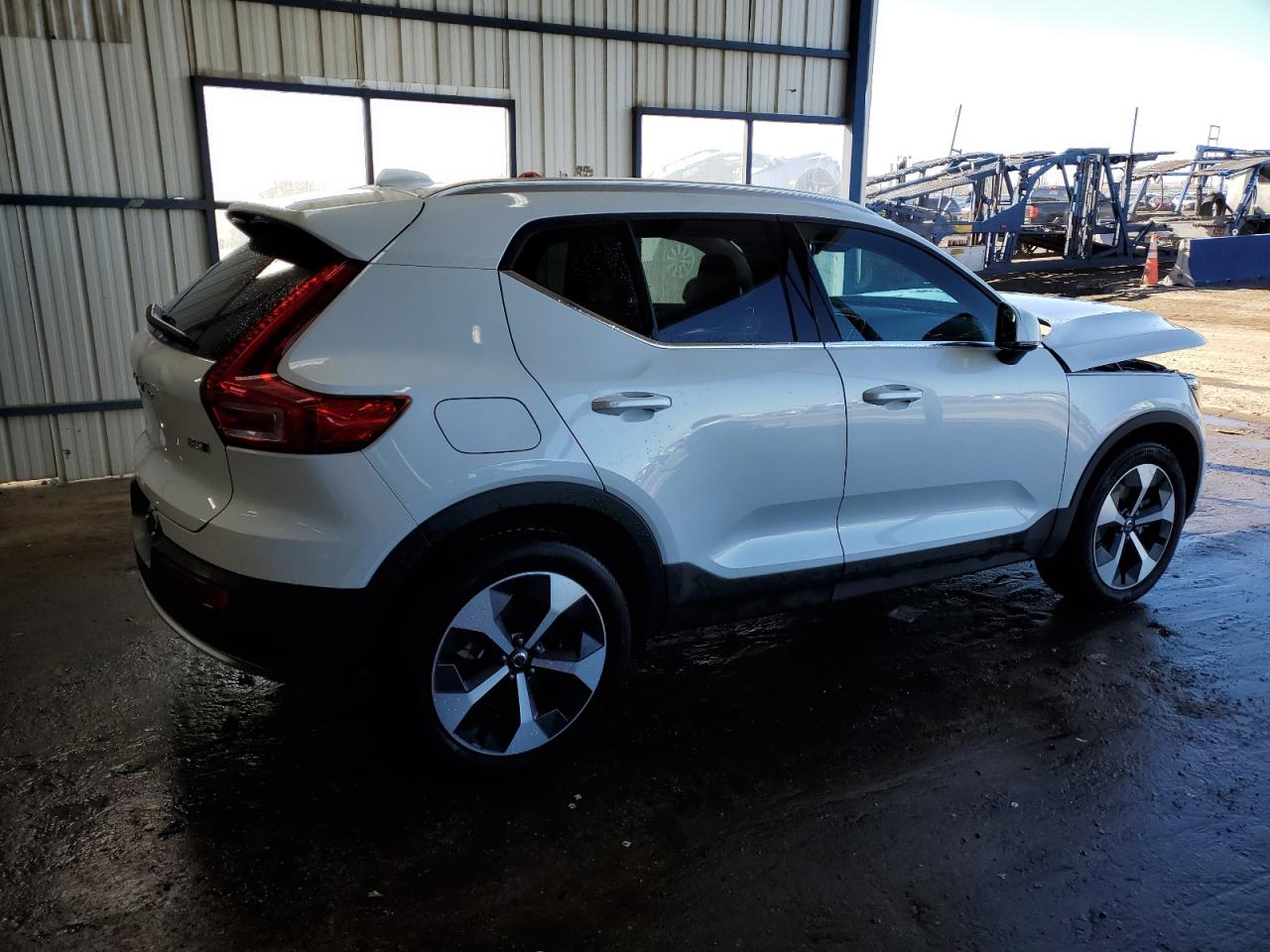 Lot #2989197611 2025 VOLVO XC40 PLUS