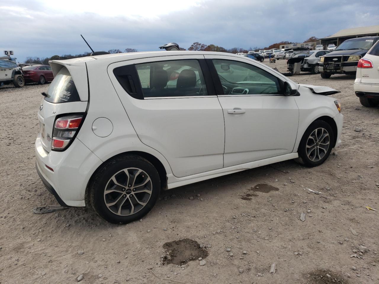 Lot #3042059199 2018 CHEVROLET SONIC LT