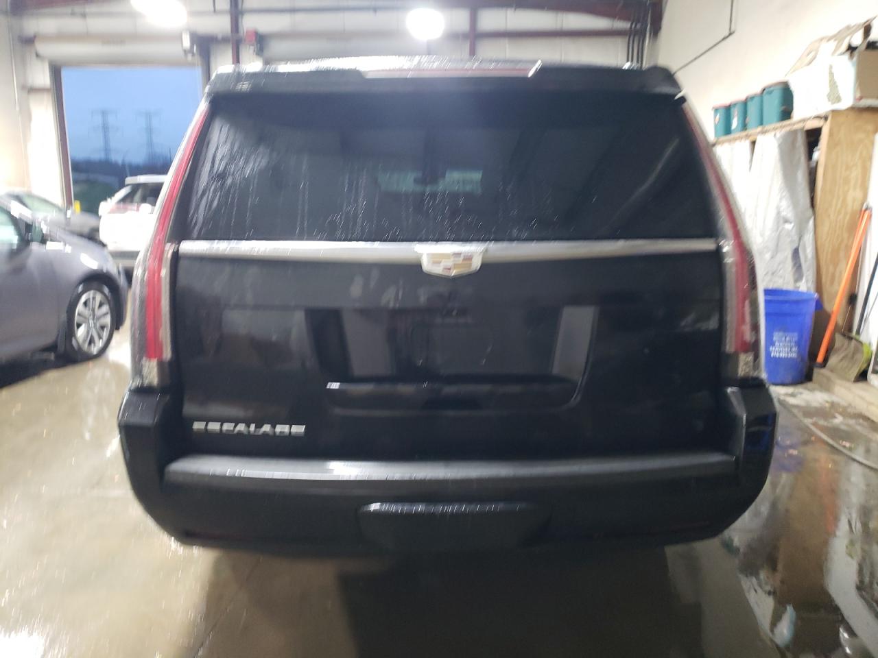 Lot #3023384237 2017 CADILLAC ESCALADE E