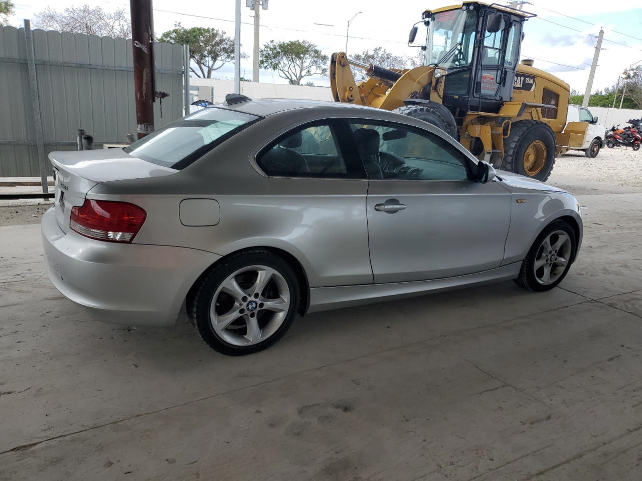 Lot #2972022025 2011 BMW 128 I