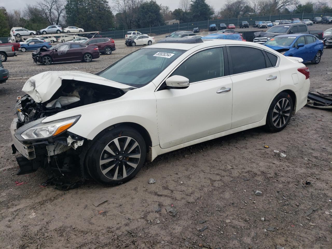  Salvage Nissan Altima