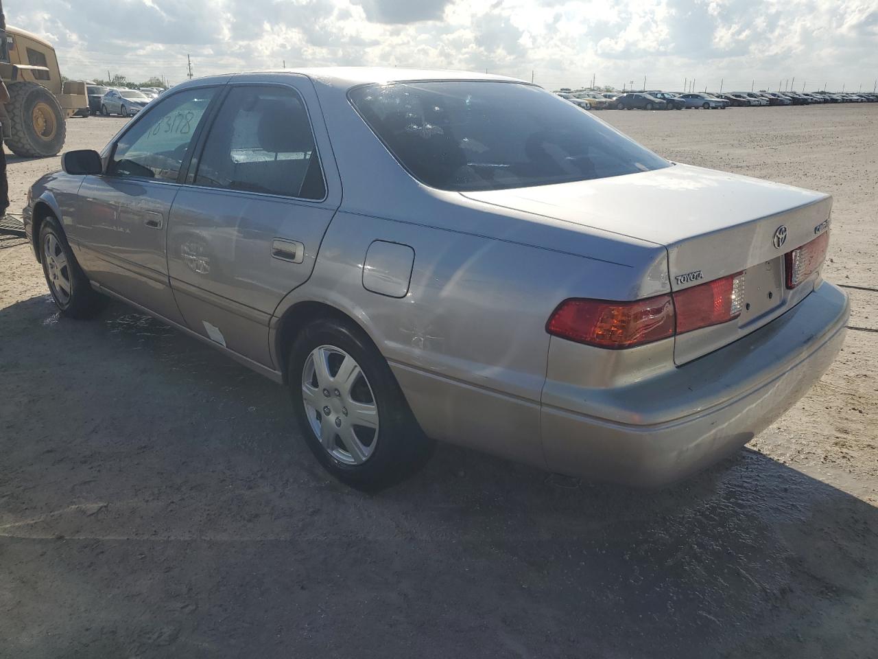 Lot #3027015978 2001 TOYOTA CAMRY CE