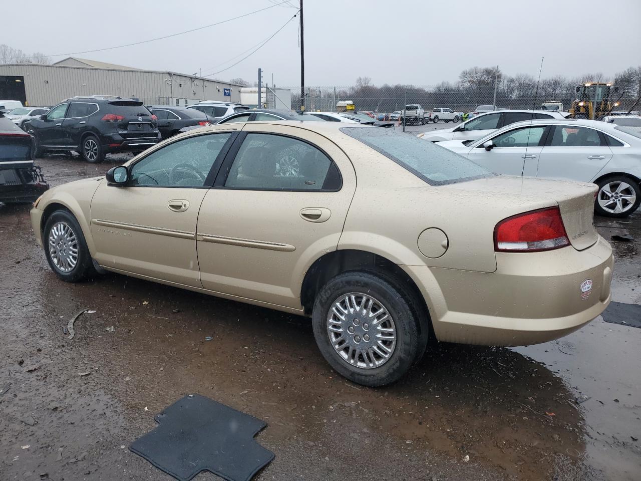 Lot #3003420121 2001 CHRYSLER SEBRING LX