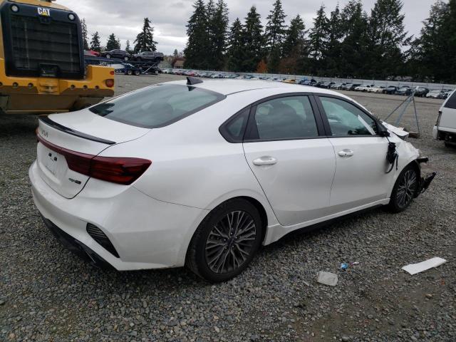 VIN 3KPF54AD8PE656274 2023 KIA FORTE no.3