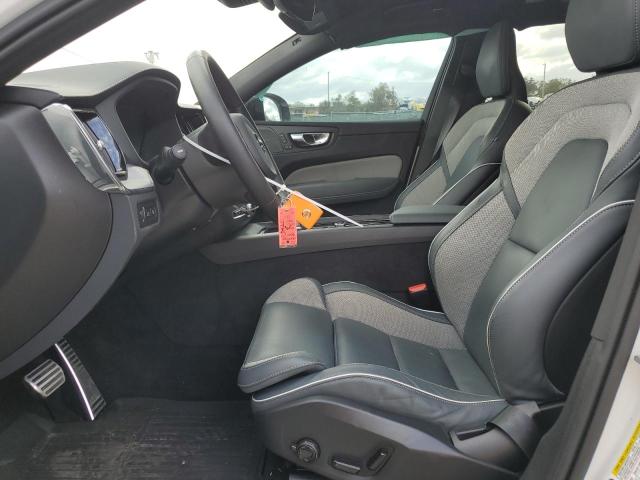 2022 VOLVO XC60 T8 RE YV4H60DM5N1032035