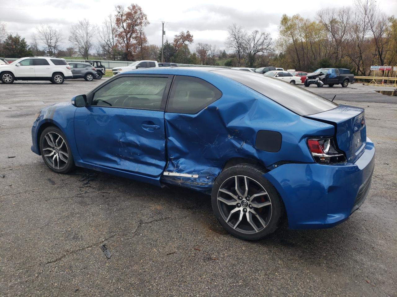 Lot #2996626592 2015 TOYOTA SCION TC