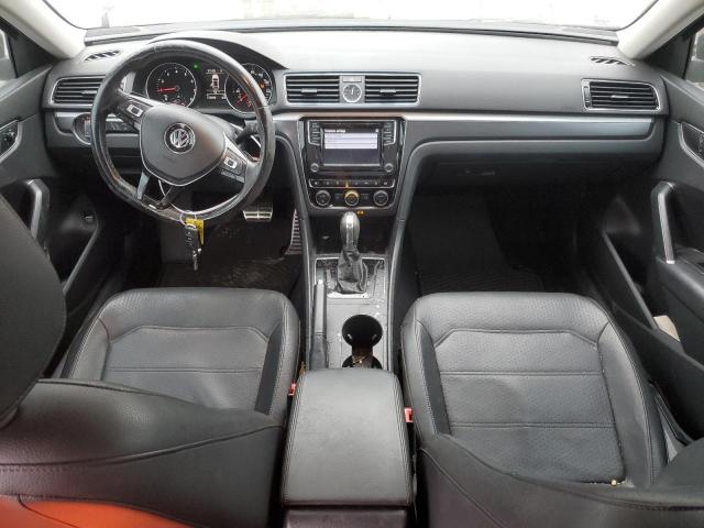 2017 VOLKSWAGEN PASSAT R-L - 1VWDT7A35HC070241