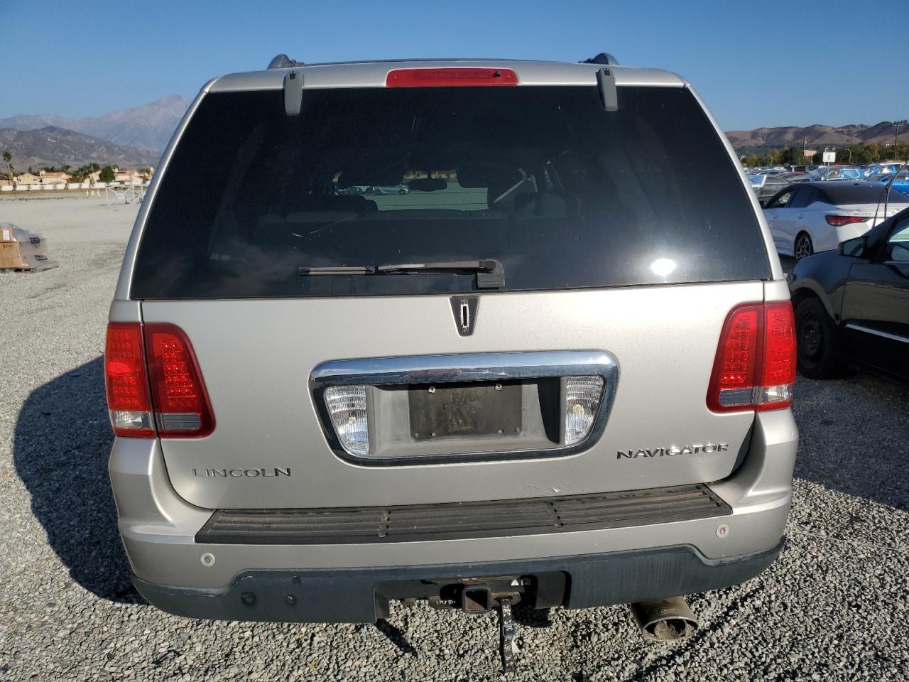 Lot #2955599751 2005 LINCOLN NAVIGATOR