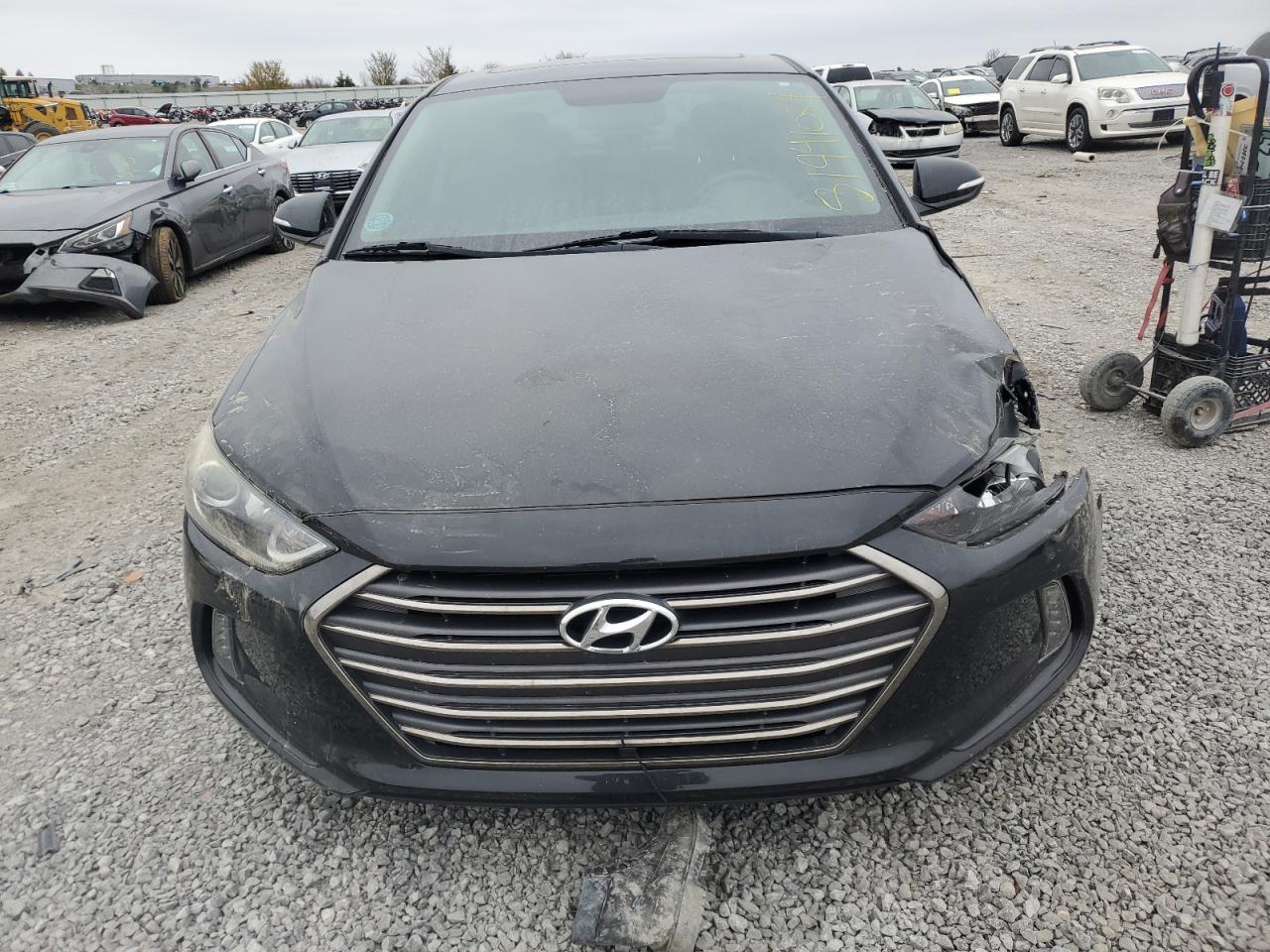 Lot #3006769201 2017 HYUNDAI ELANTRA SE