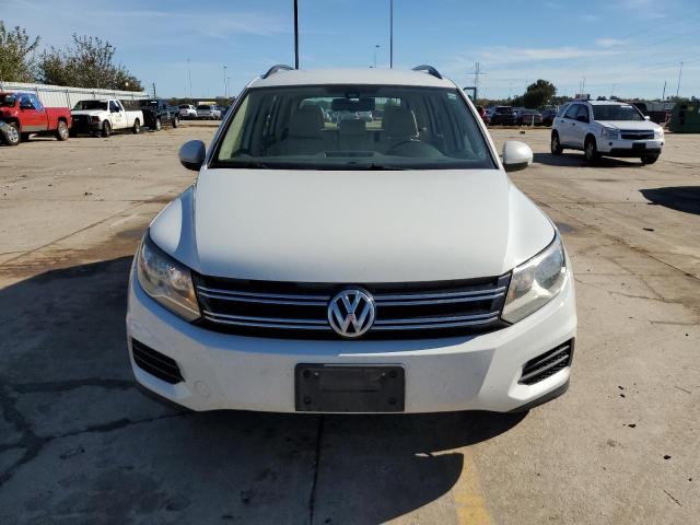 VIN WVGBV7AX8GW574993 2016 VOLKSWAGEN TIGUAN no.5