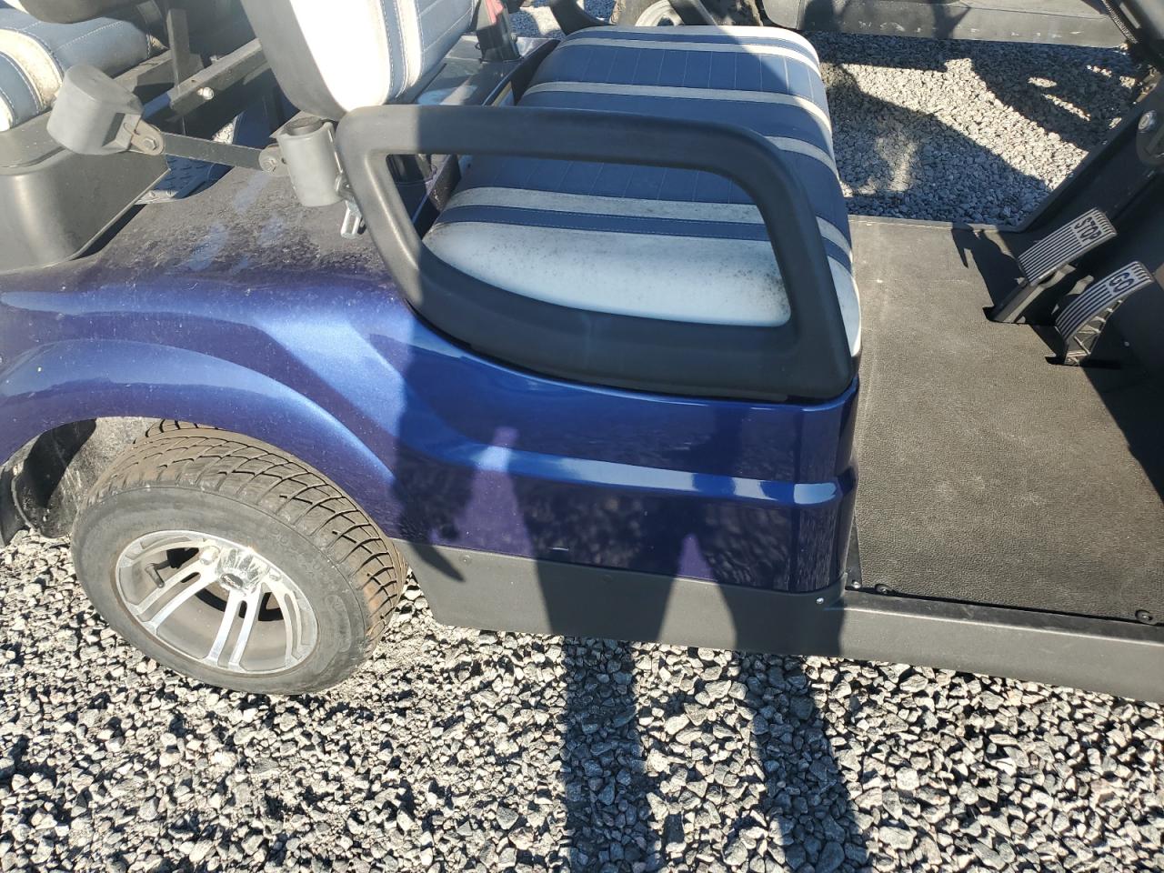 Lot #2988940552 2021 GOLF GOLF CART