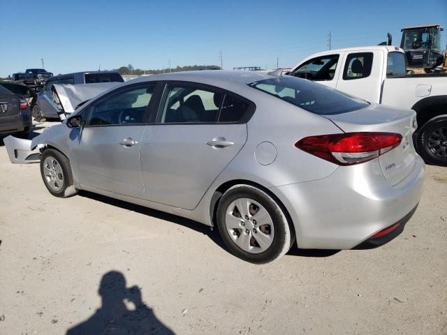 VIN 3KPFK4A70JE249334 2018 KIA FORTE no.2