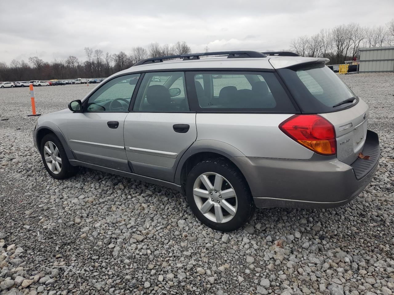 Lot #2986651087 2007 SUBARU OUTBACK OU