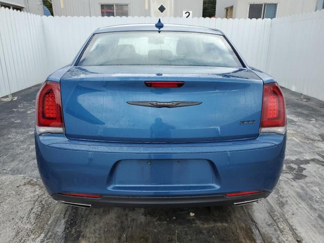 VIN 2C3CCAAG4NH232839 2022 Chrysler 300, Touring no.6