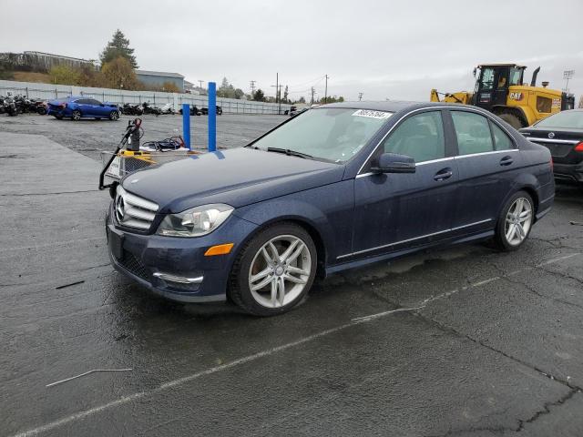 VIN WDDGF4HB4DA780052 2013 MERCEDES-BENZ C-CLASS no.1