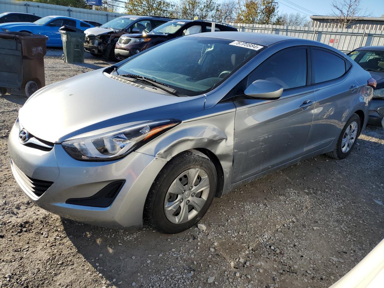 HYUNDAI ELANTRA SE