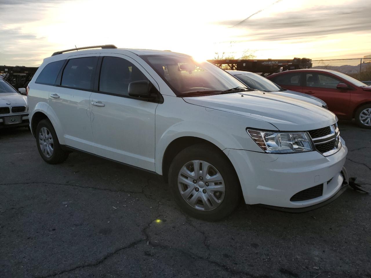 Lot #3037244485 2017 DODGE JOURNEY SE