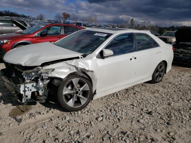 TOYOTA CAMRY BASE