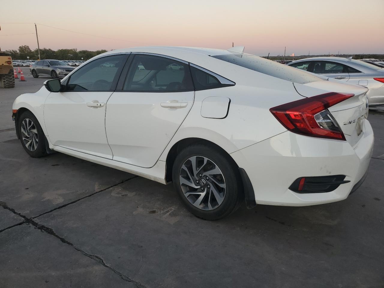 Lot #2962468756 2018 HONDA CIVIC EX