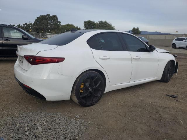 ALFA ROMEO GIULIA 2020 white  gas ZARFAMAN4L7626578 photo #4