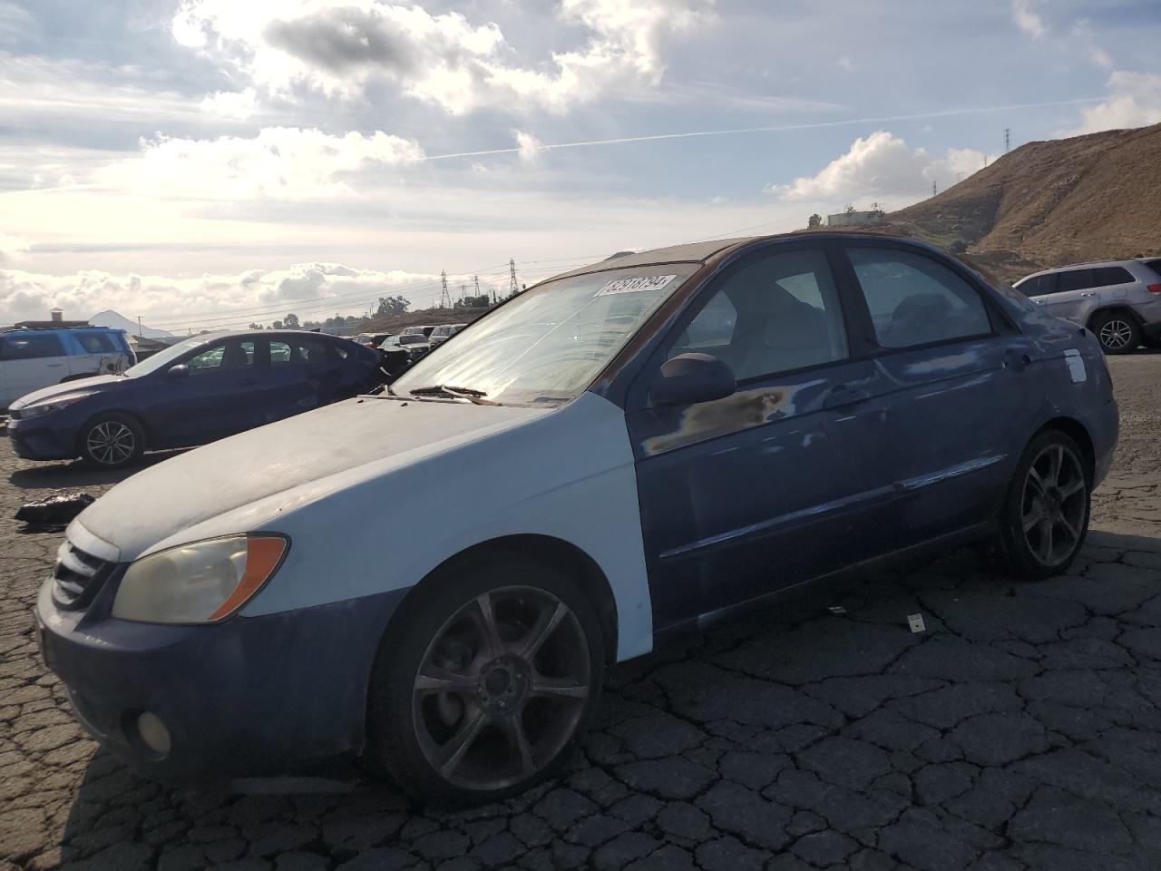 Lot #3055081985 2004 KIA SPECTRA LX