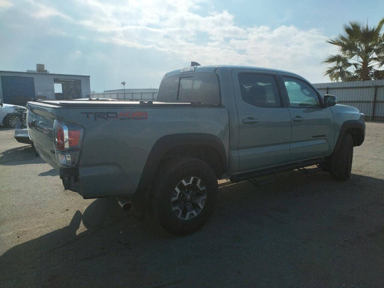 Lot #2994272076 2023 TOYOTA TACOMA DOU